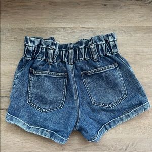 Pacsun High Waisted Ruffle Mom Short